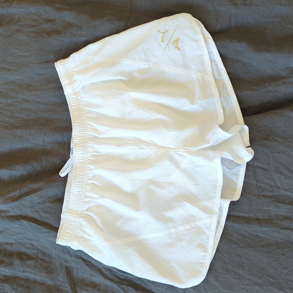 Tracksmith x Puma Speed City Shorts Womens Size Large White